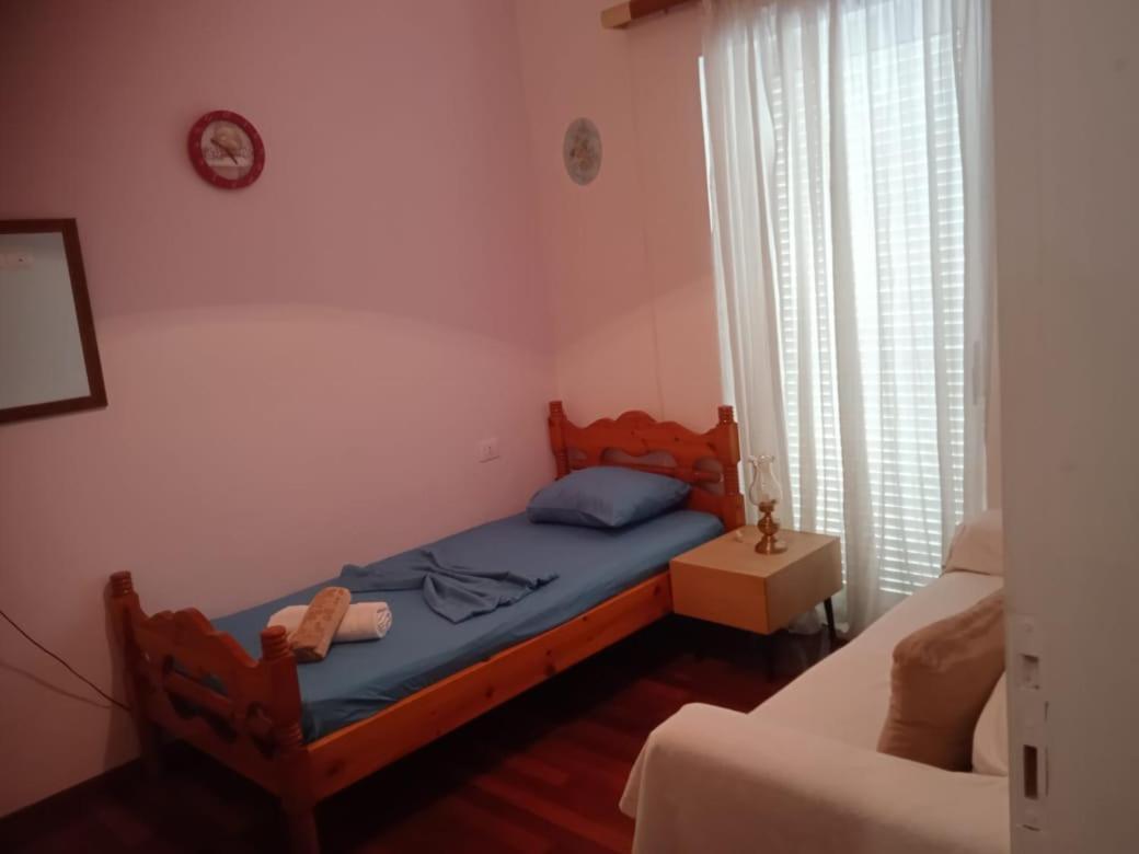 Vila N Dervishi Vlorë エクステリア 写真